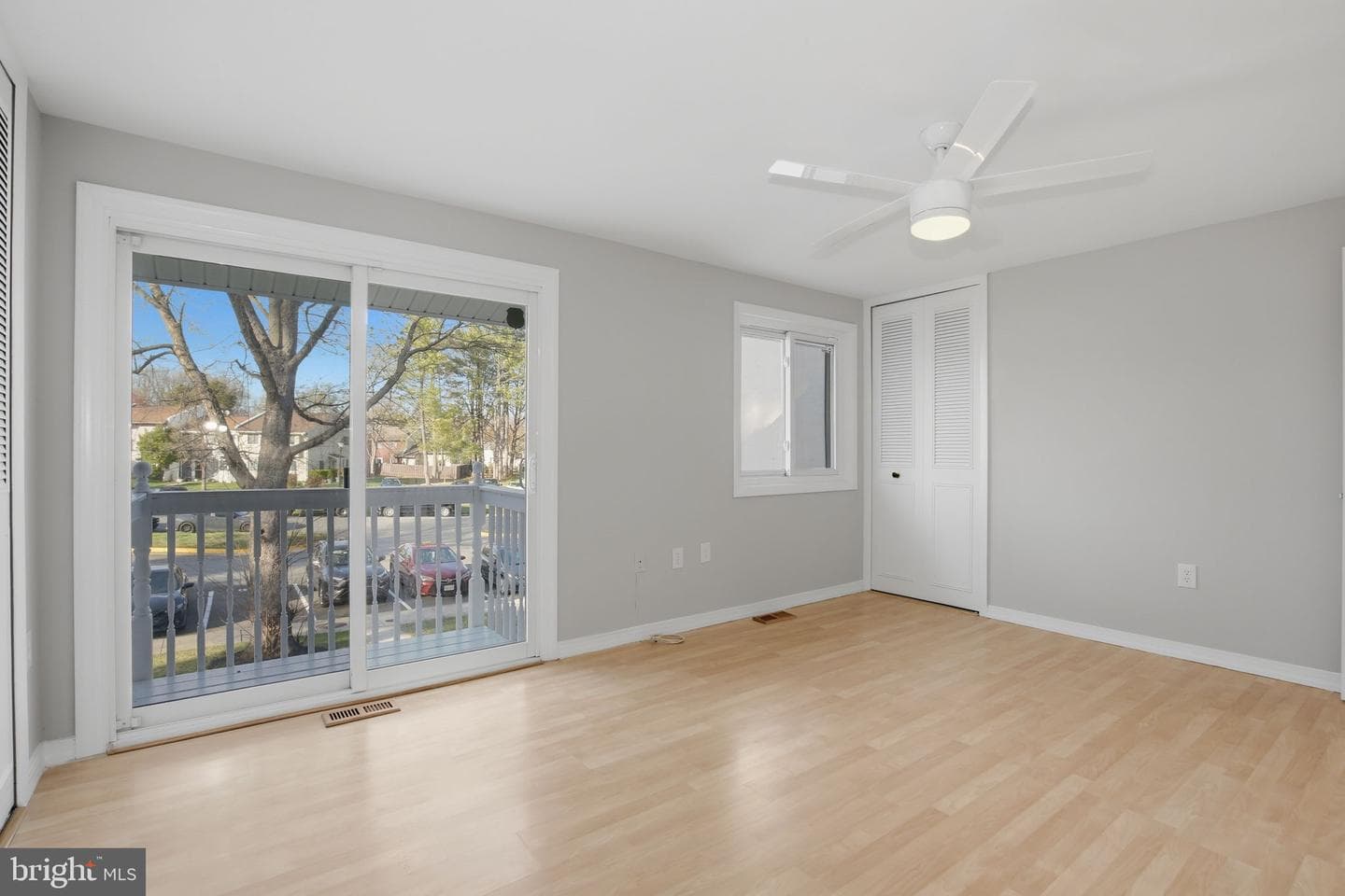 219 Willow Terrace photo 18