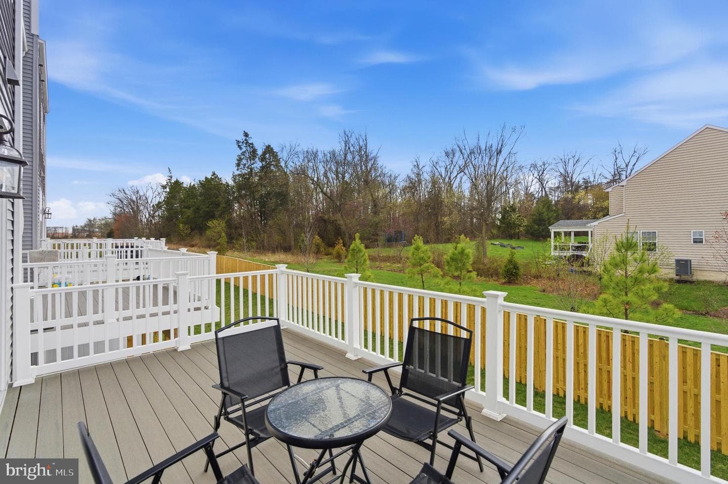 24173 Thurso Square photo 24