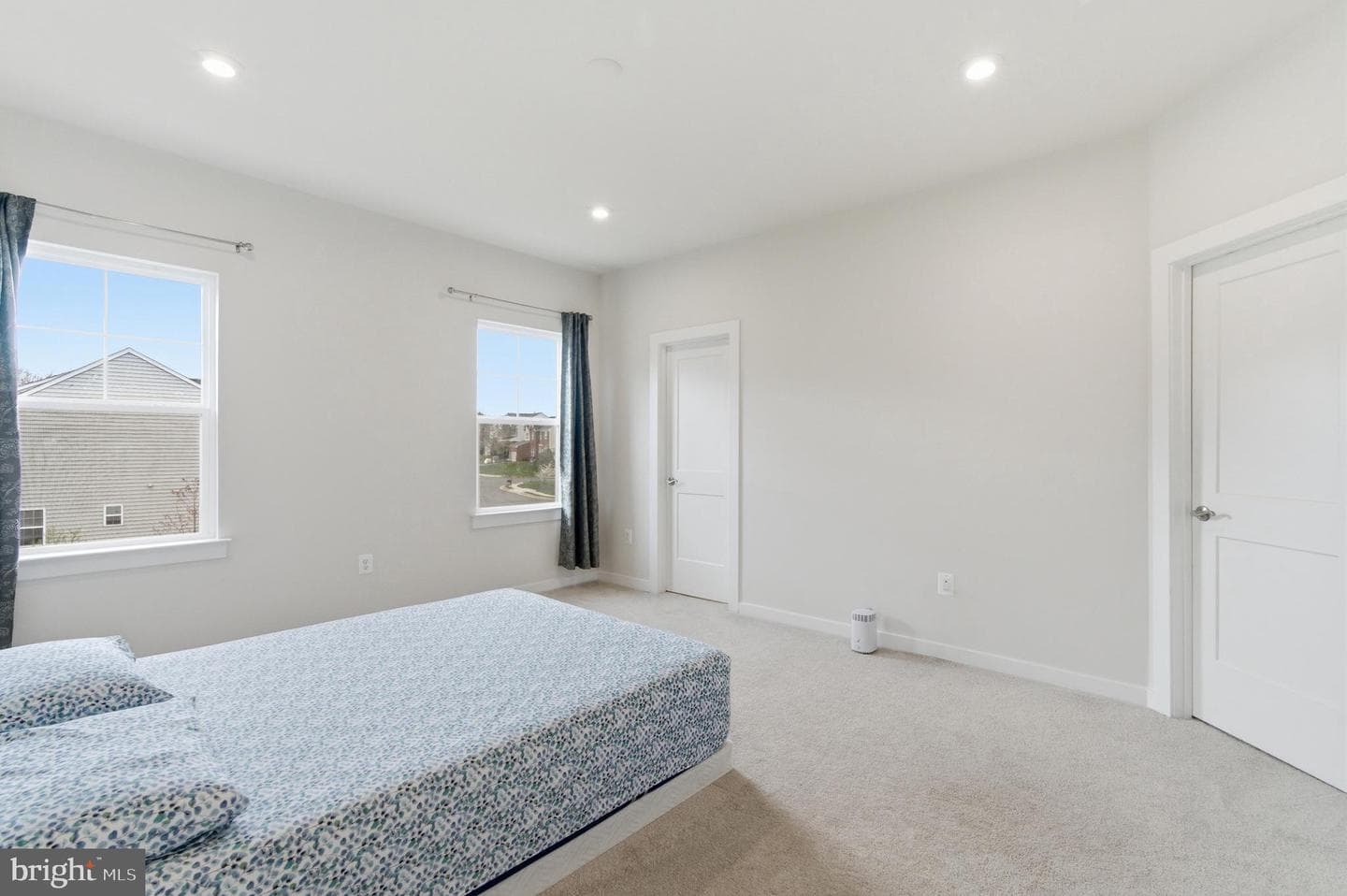 24173 Thurso Square photo 29