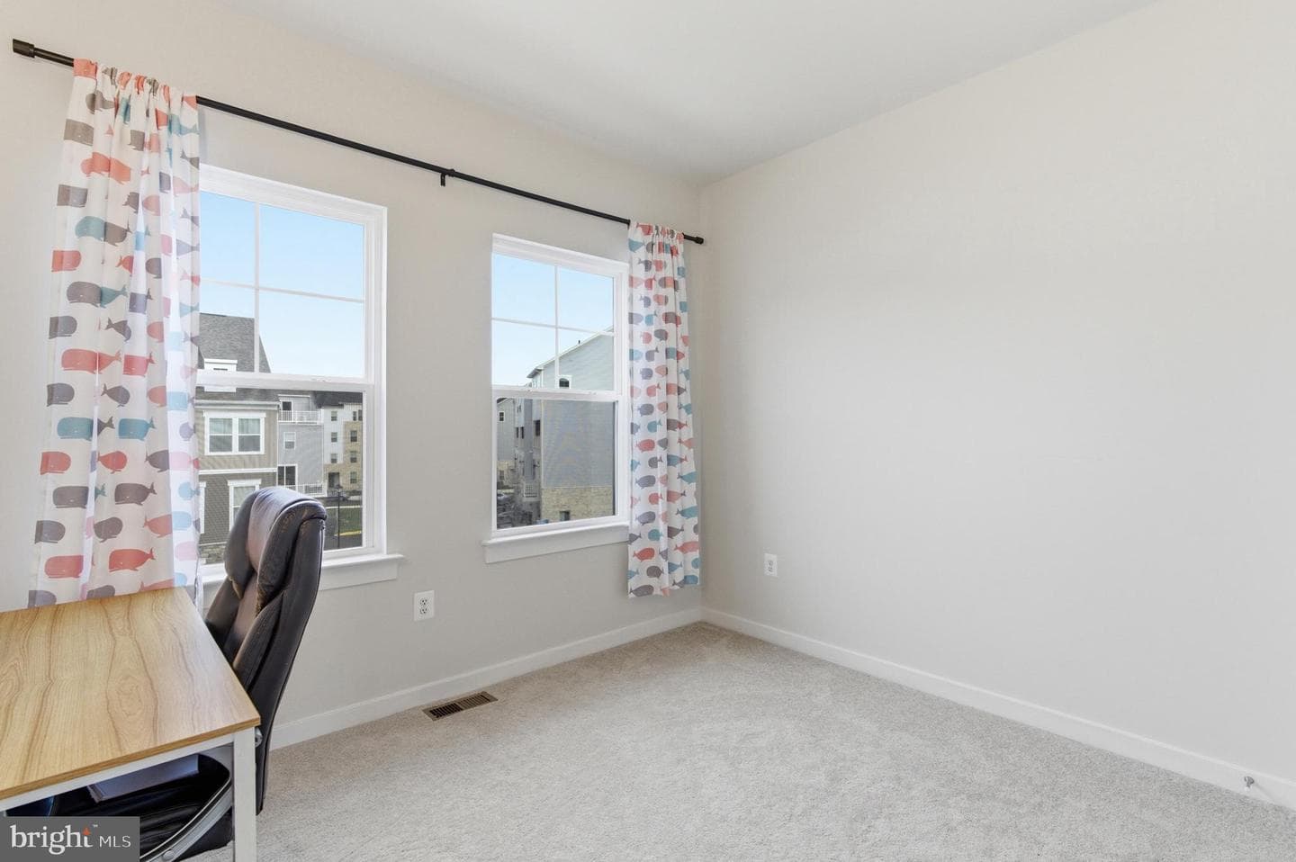 24173 Thurso Square photo 35