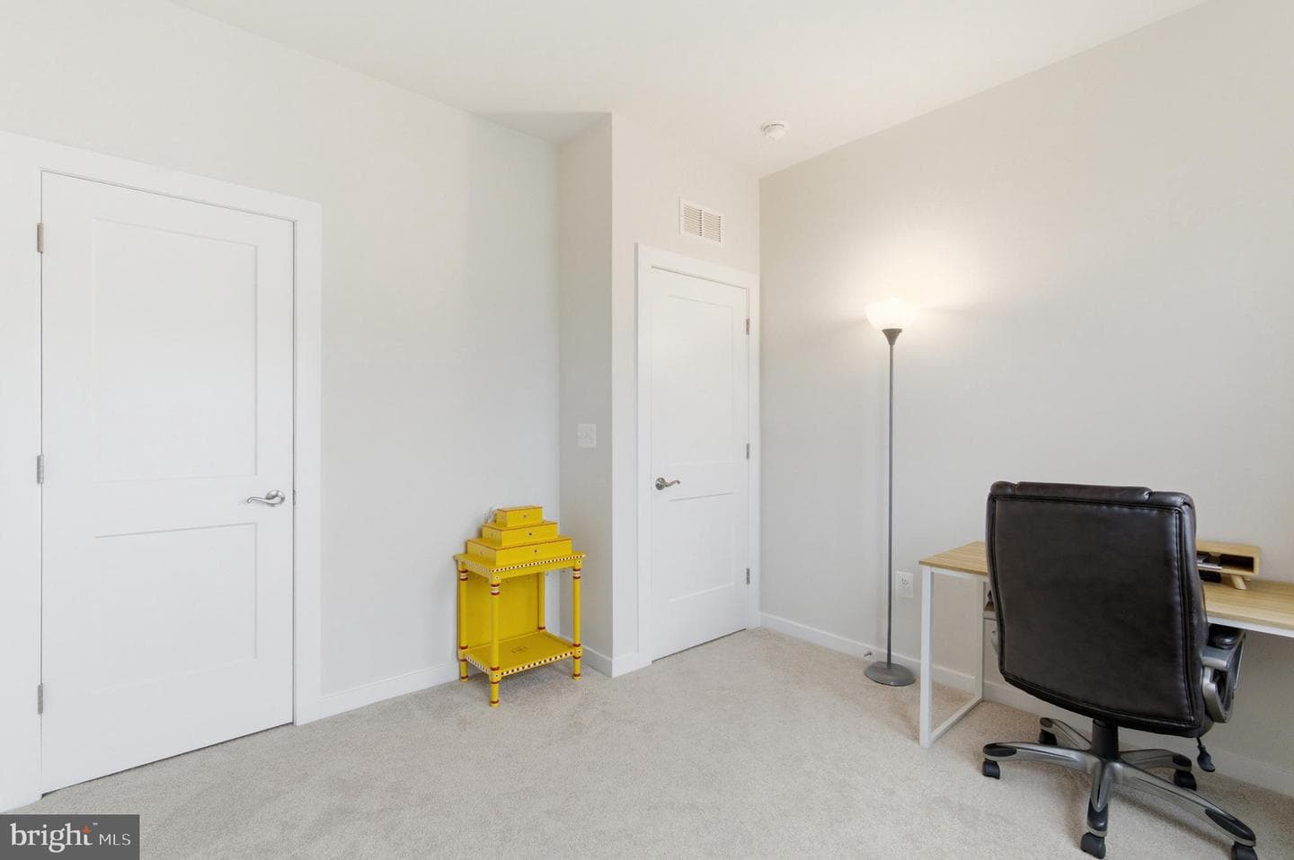 24173 Thurso Square photo 36