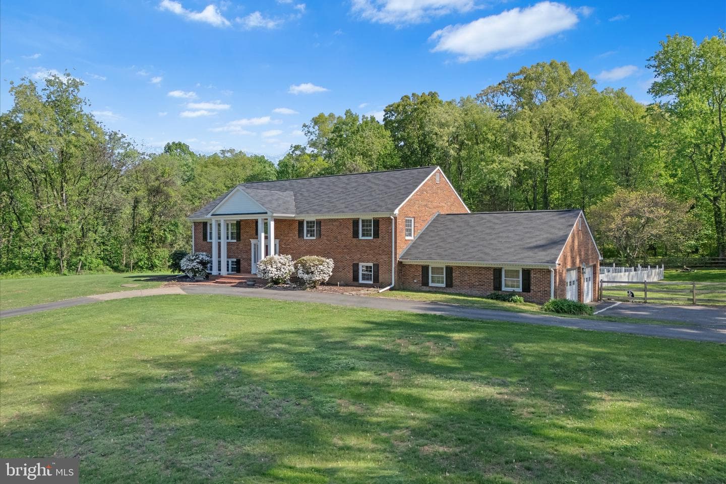 40719 Woodside Place photo 2