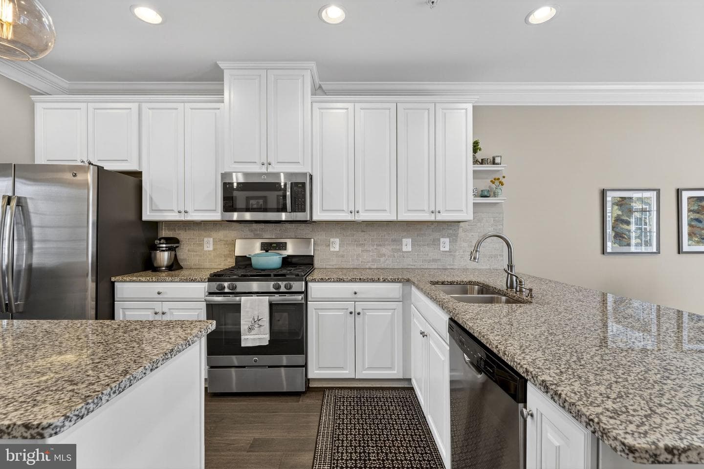 459 Haupt Square SE photo 14