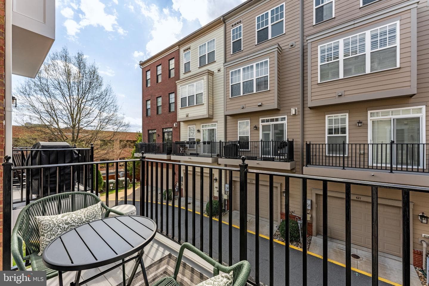 459 Haupt Square SE photo 21