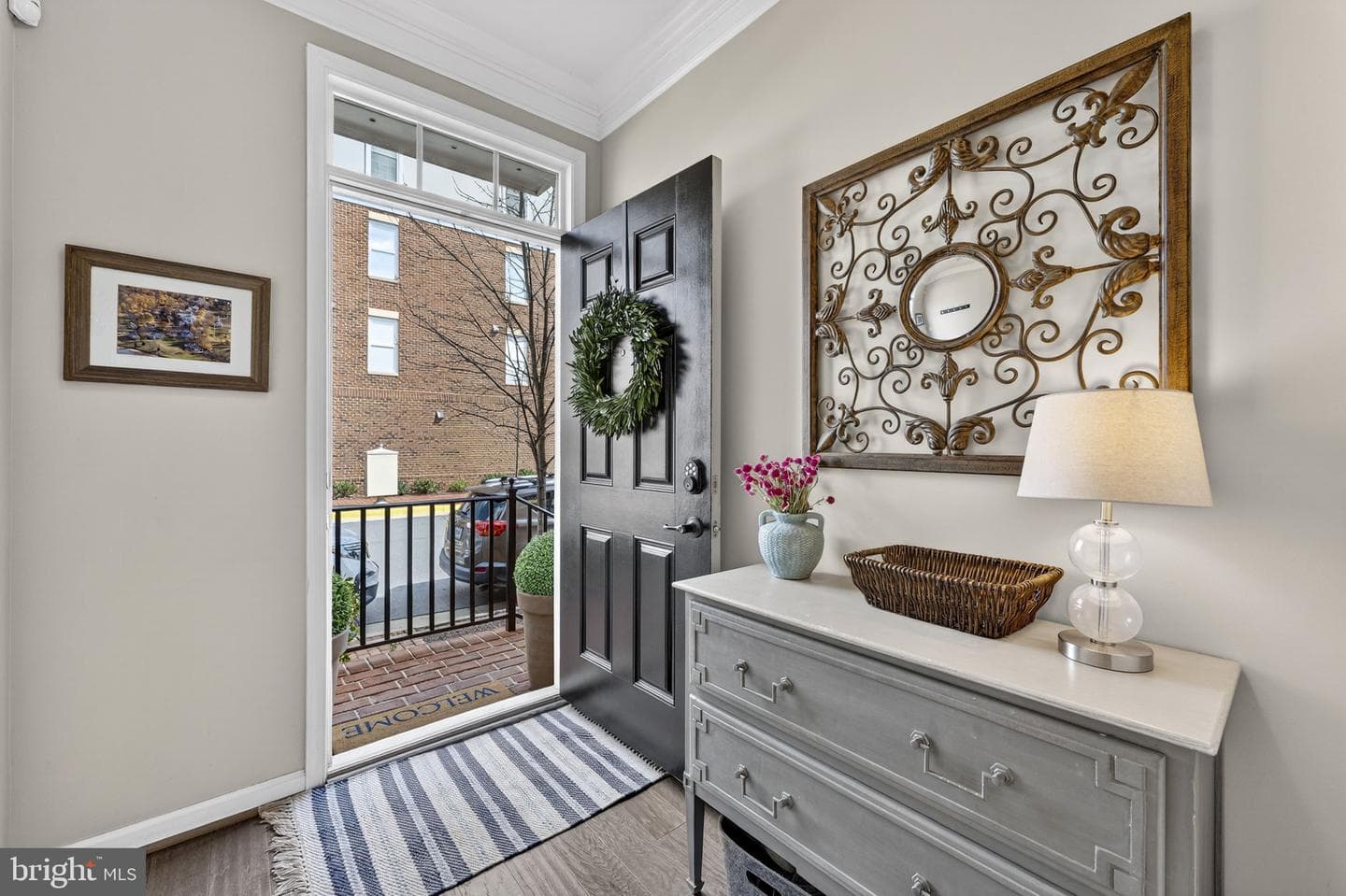459 Haupt Square SE photo 4