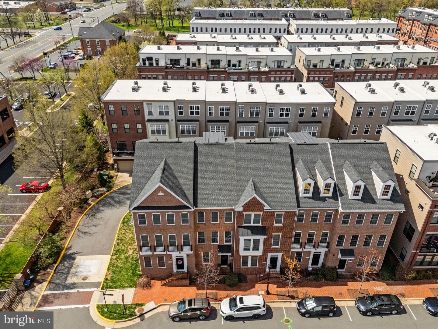 459 Haupt Square SE photo 72