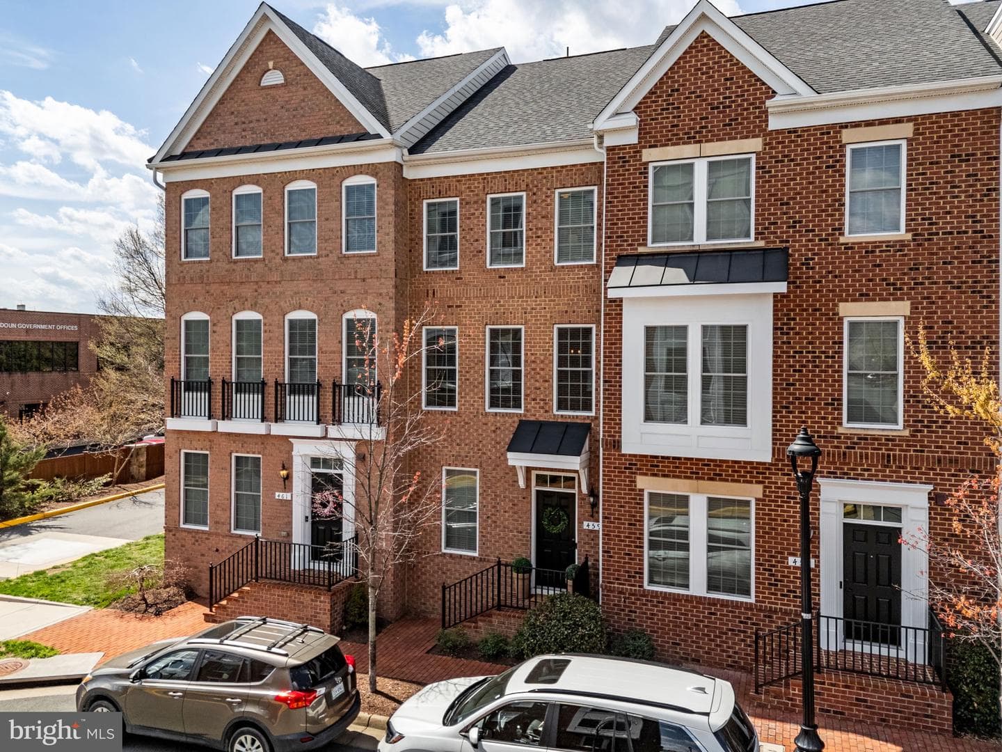 459 Haupt Square SE photo 75