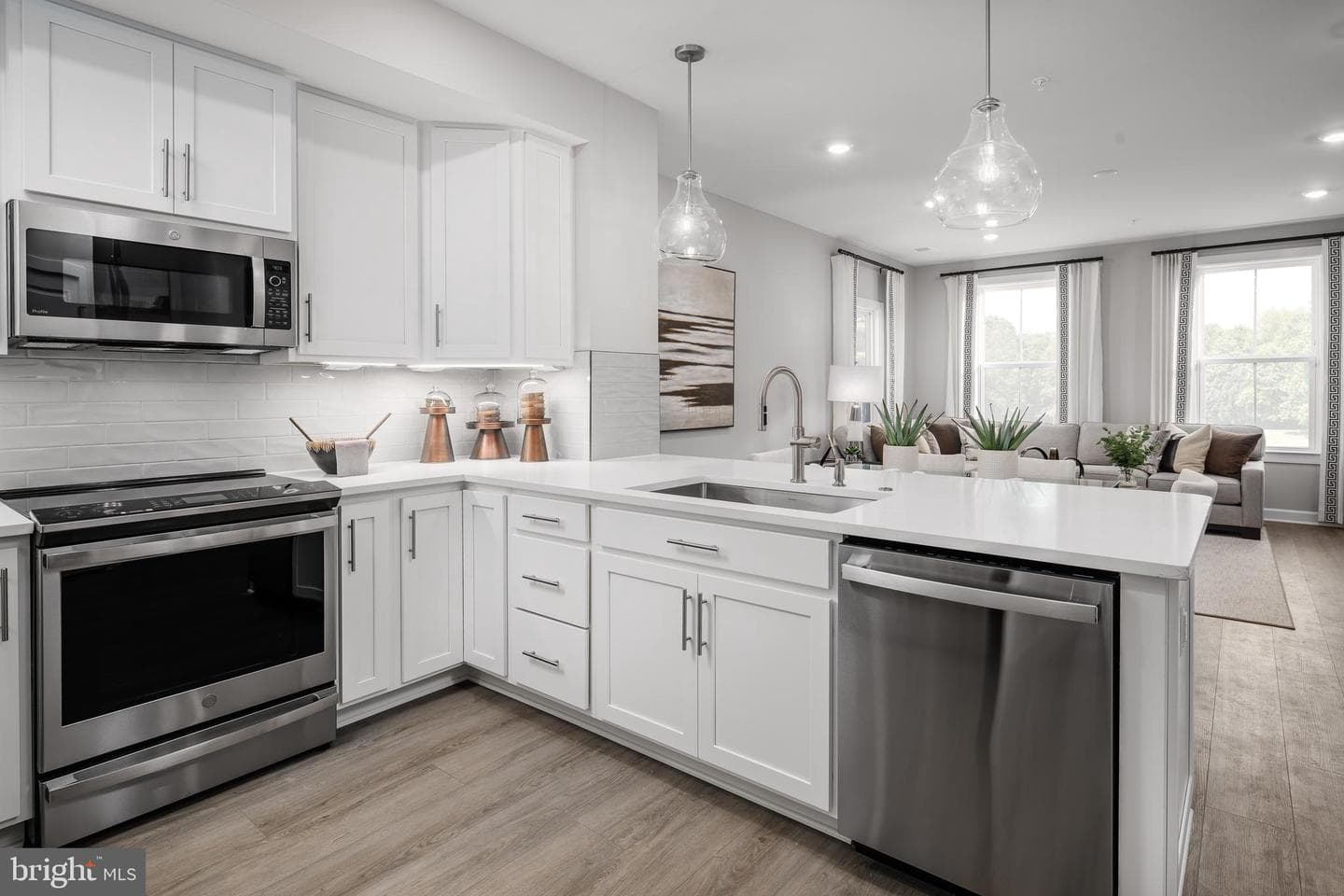 43791 Metro Terrace photo 4