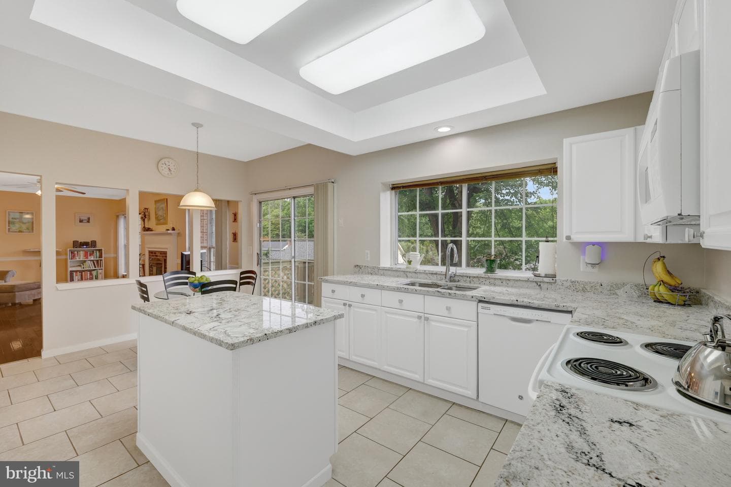 30125 Merchant Court photo 18