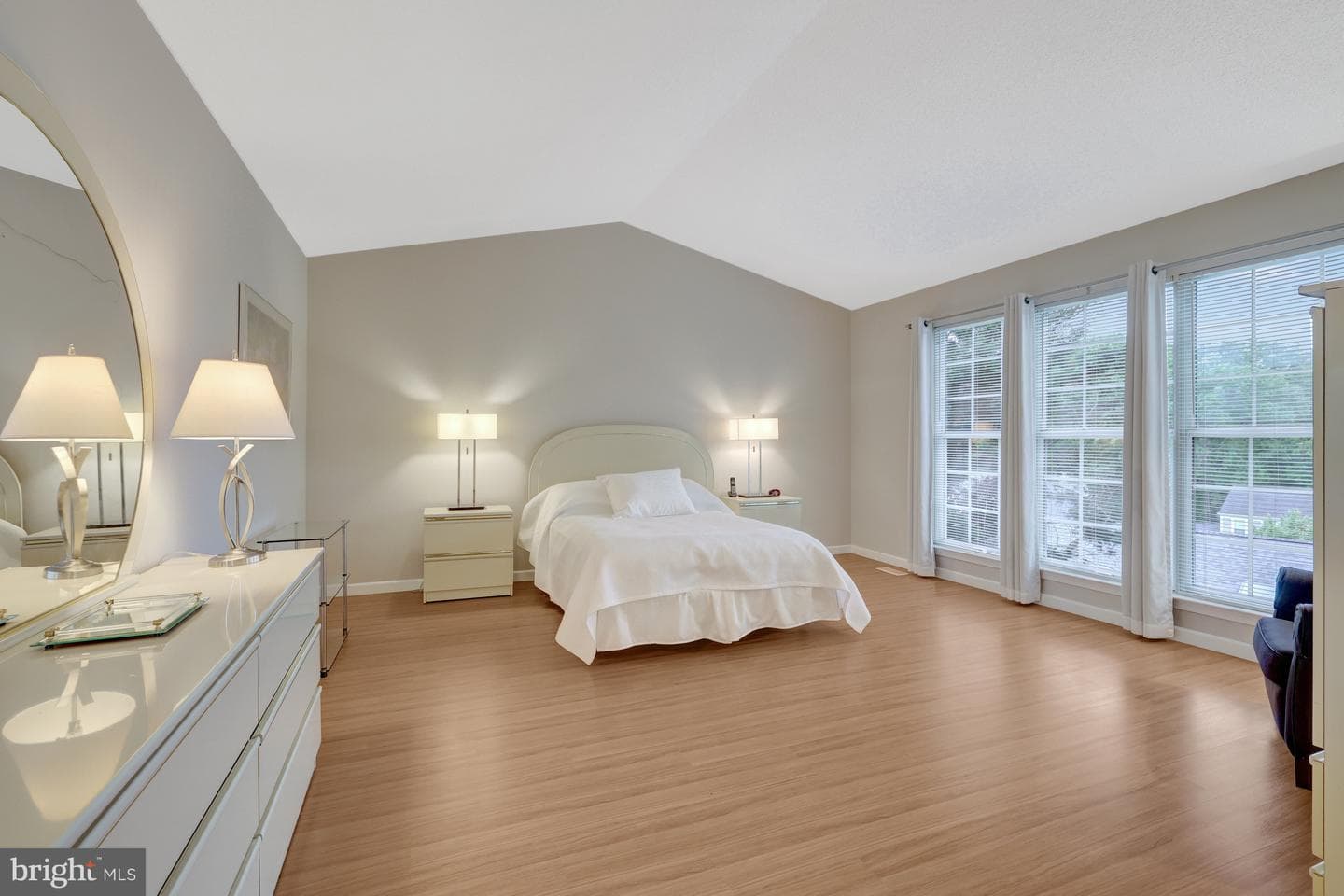 30125 Merchant Court photo 39