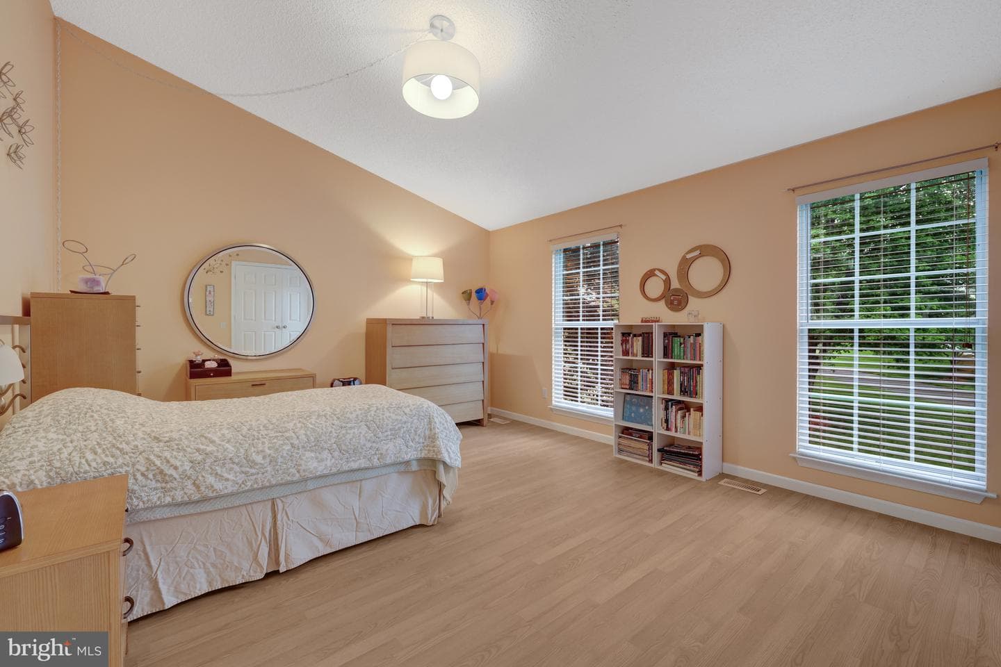 30125 Merchant Court photo 49