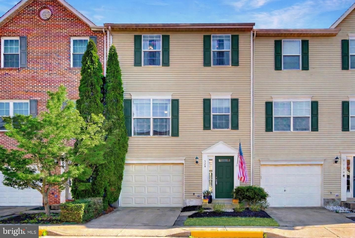 528 Tuliptree Square NE photo 1