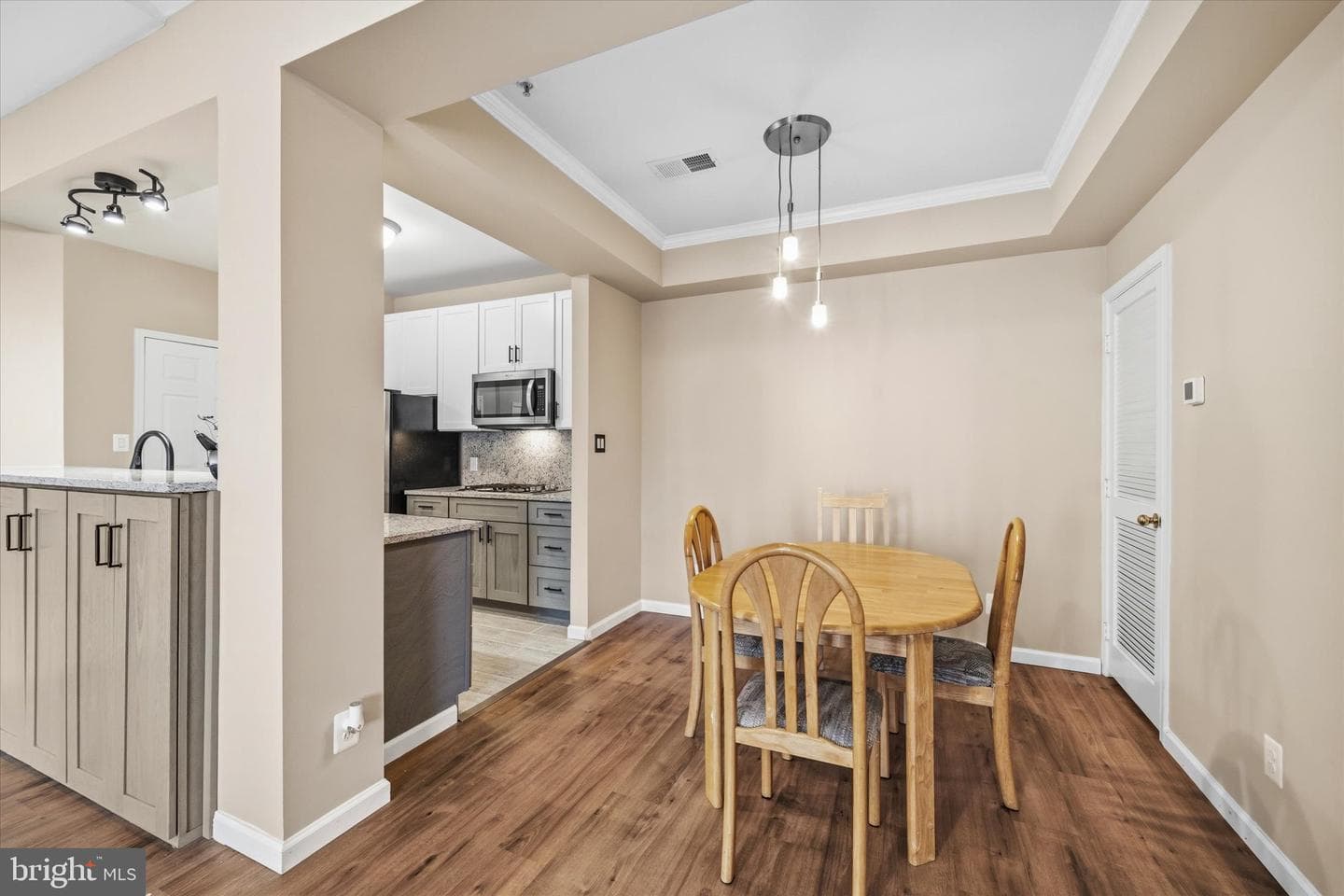 46628 Drysdale Ter # 301 photo 7