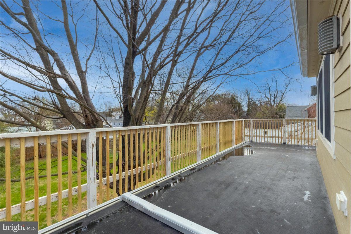 104 Pershing Avenue NW photo 25