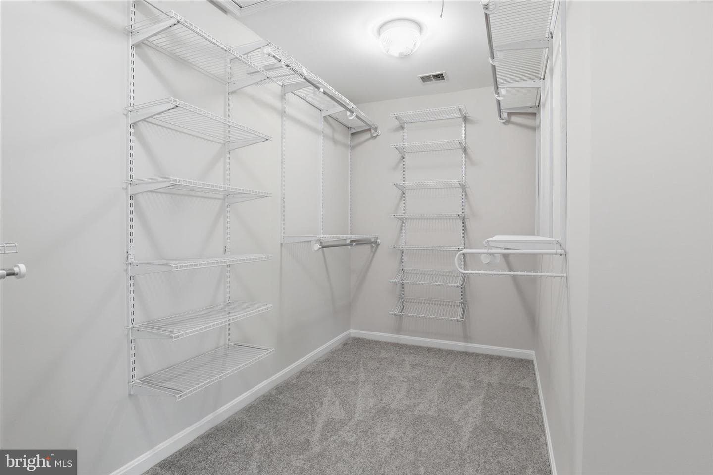 13572 Arcadian Dr photo 40