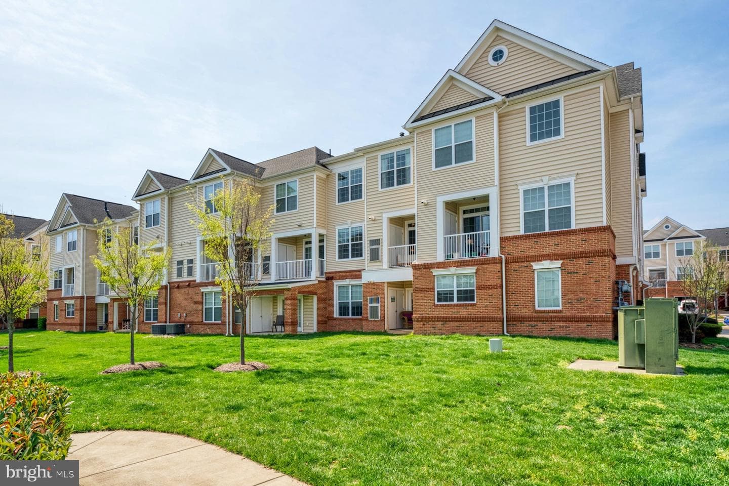23290 Milltown Knoll Square #103 photo 30