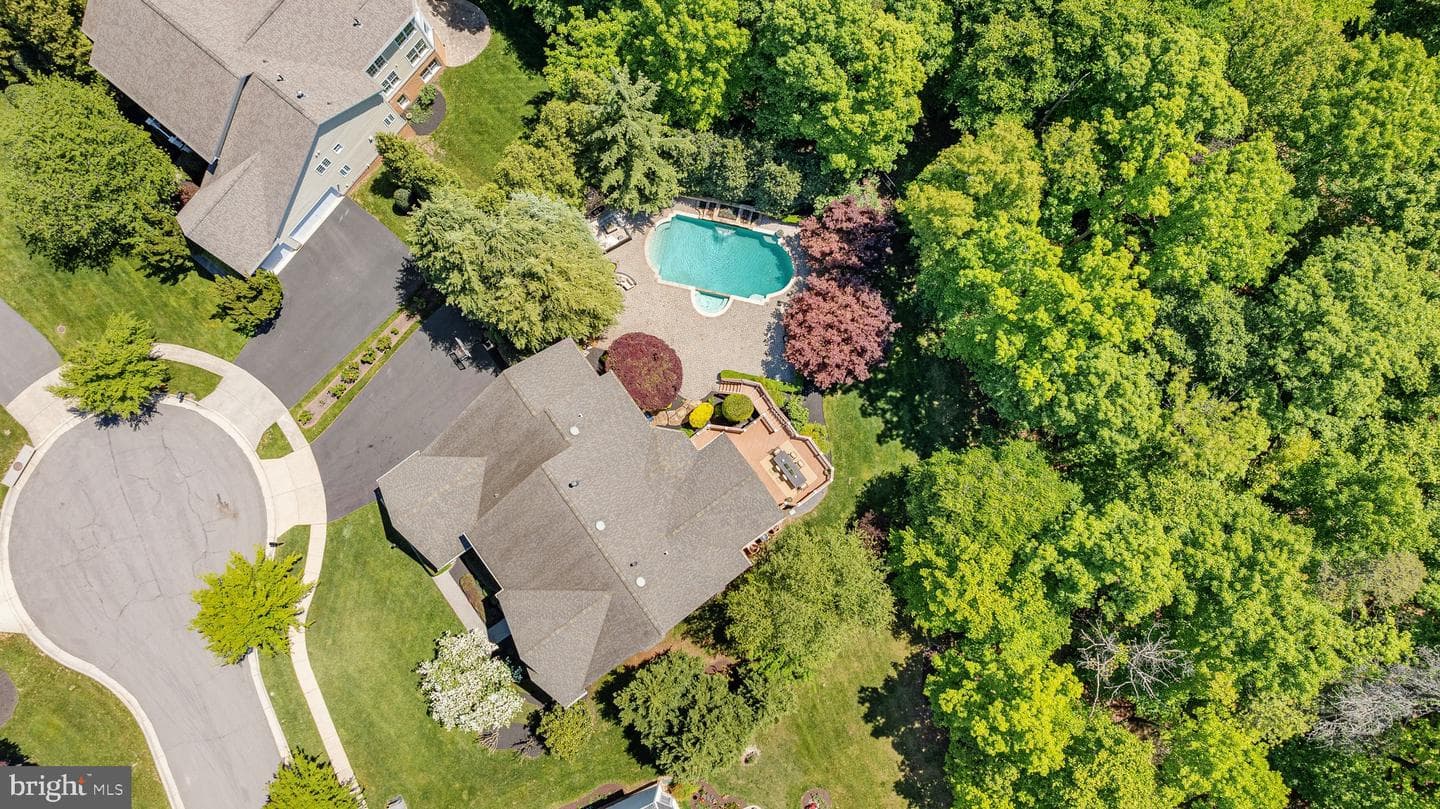 43295 Fieldsview Court photo 45