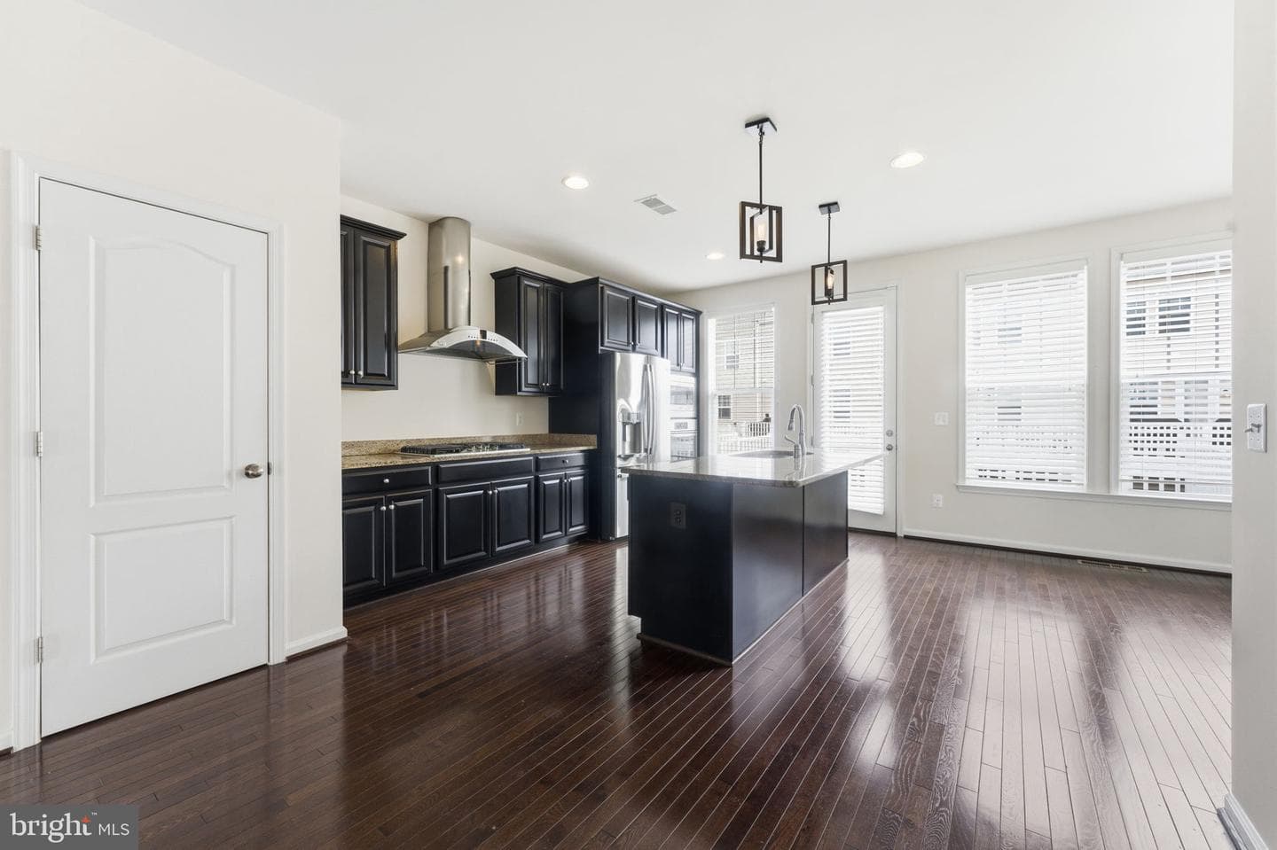 42396 Benfold Square photo 22