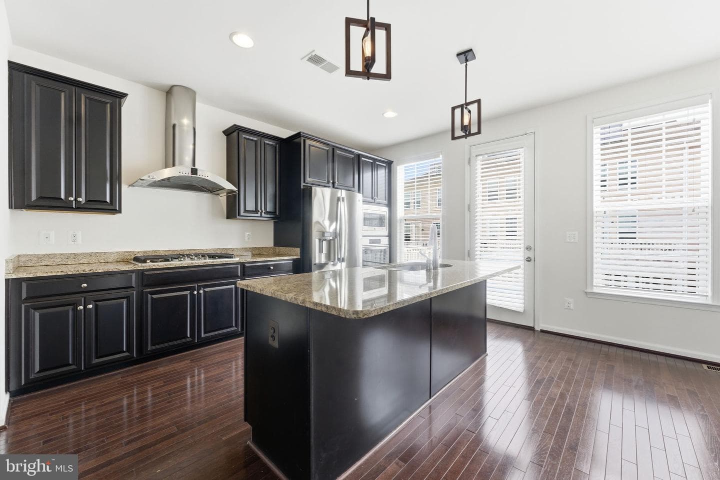 42396 Benfold Square photo 23
