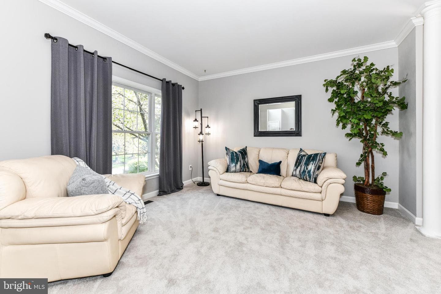 20855 Blythwood Court photo 16