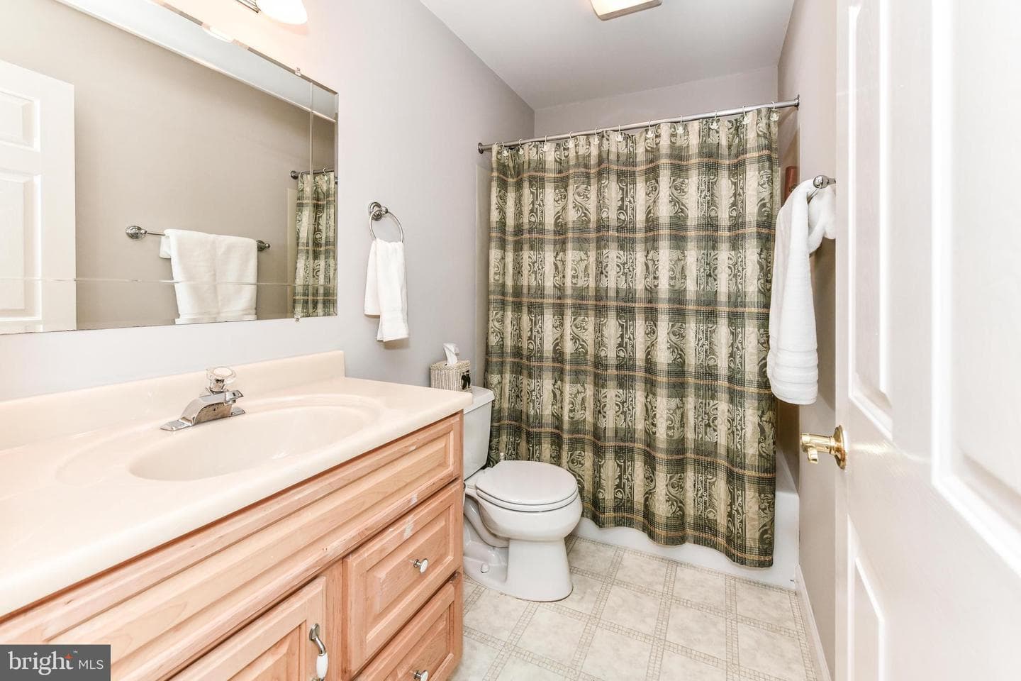 20855 Blythwood Court photo 30
