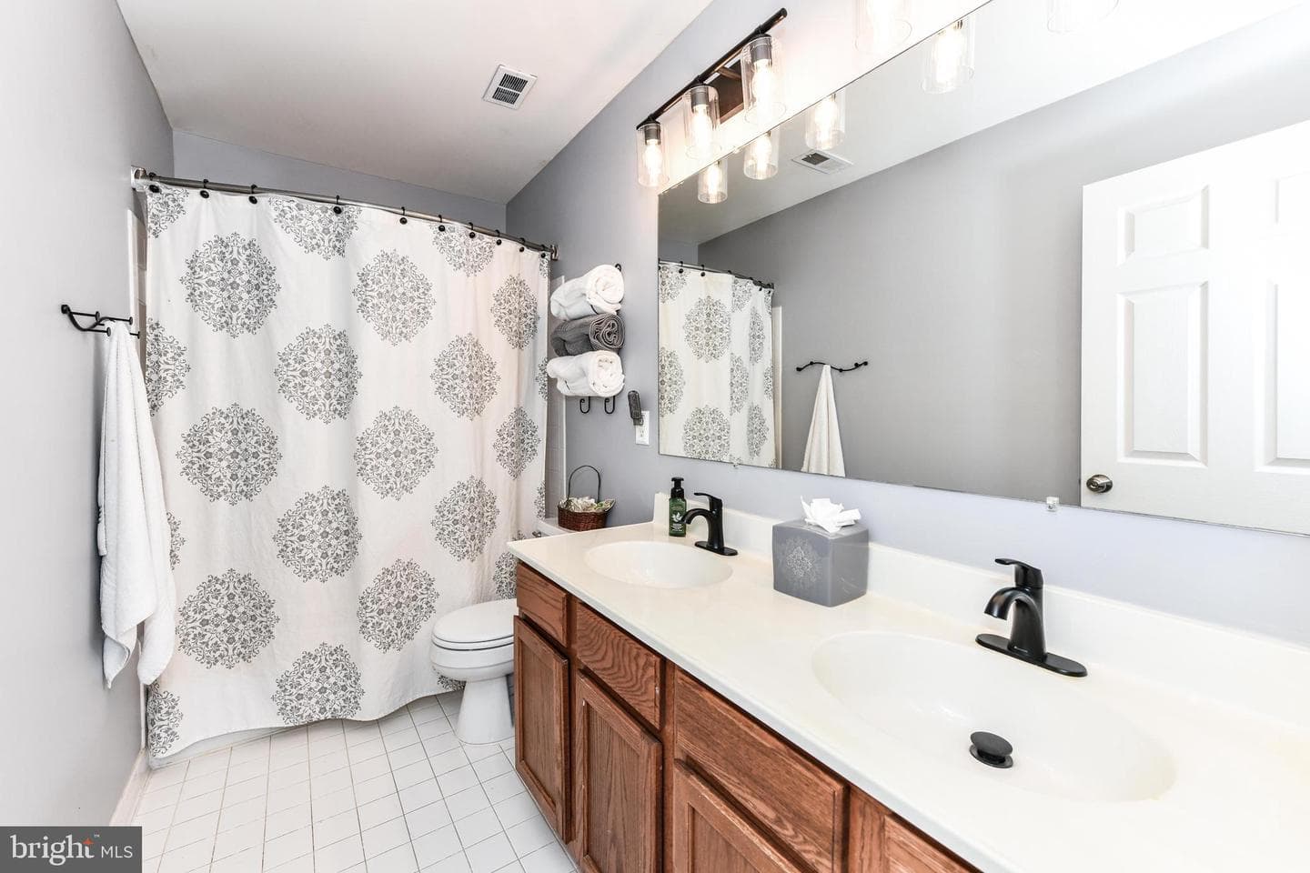 20855 Blythwood Court photo 36