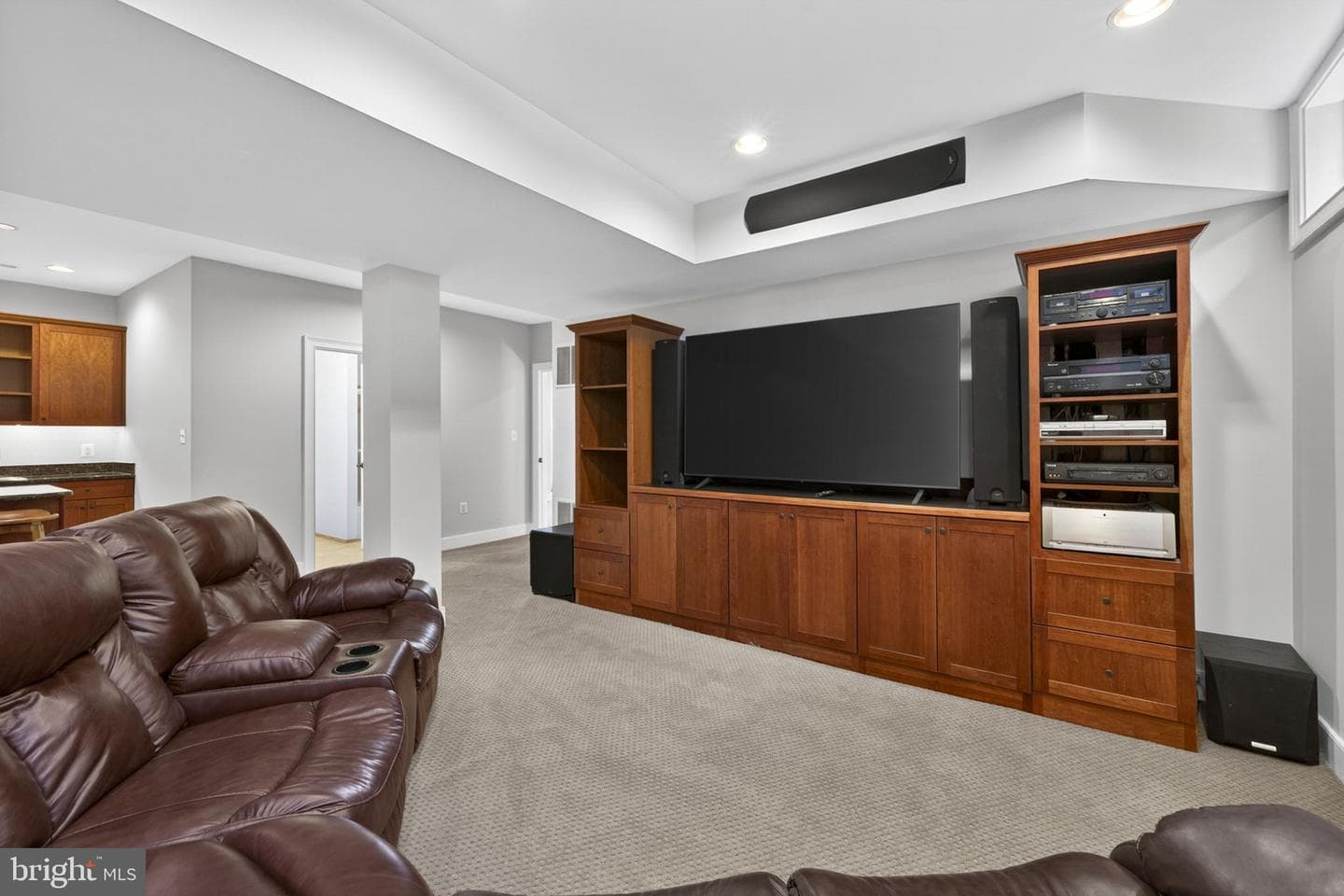 10 N Locust Street photo 61