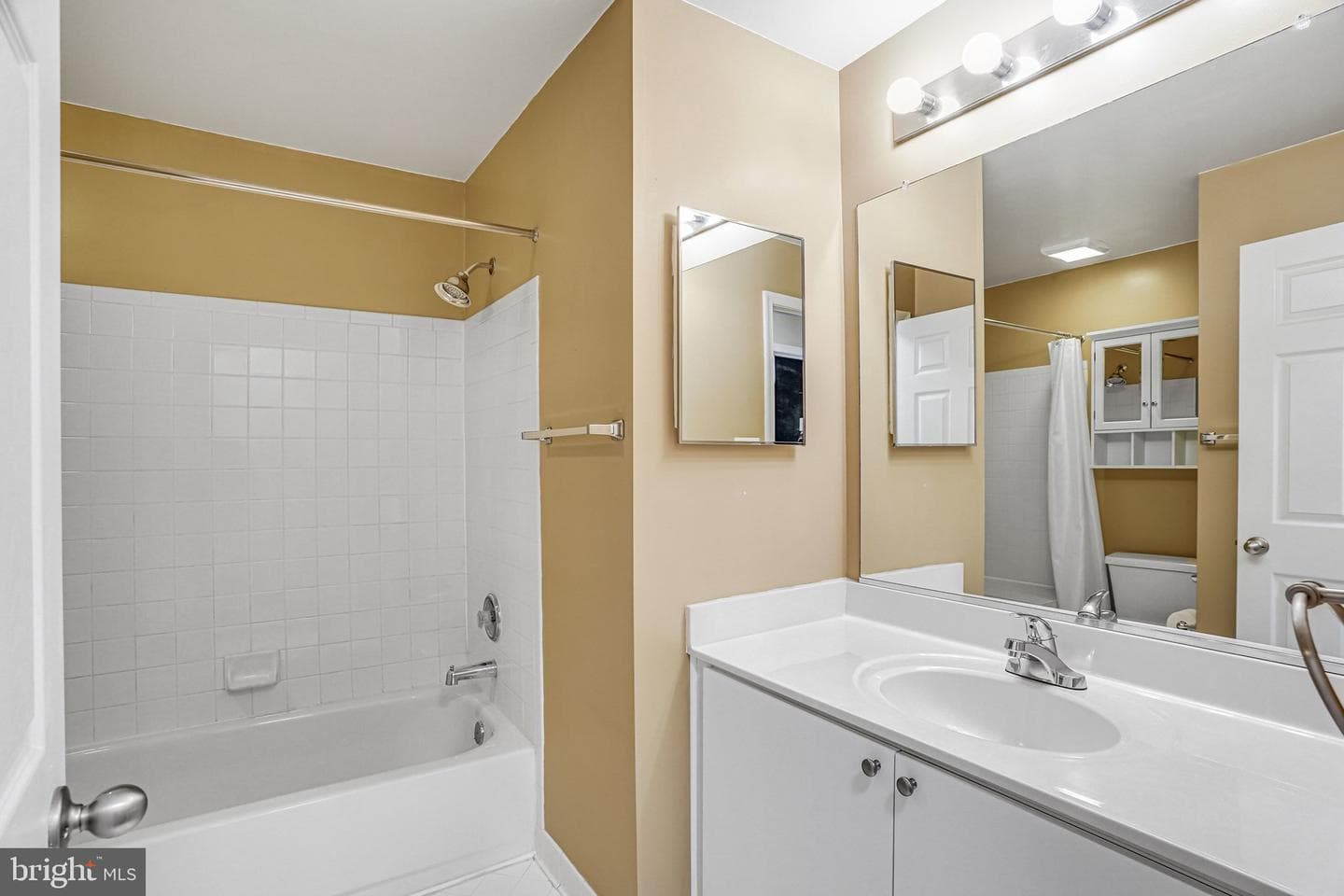 44118 Natalie Terrace #302 photo 27