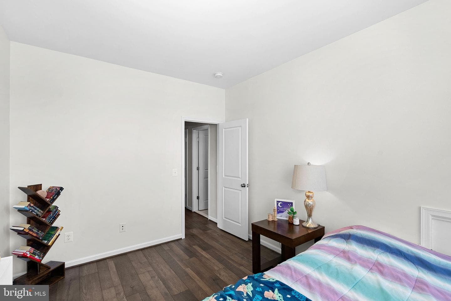 18433 Presidio Place photo 41