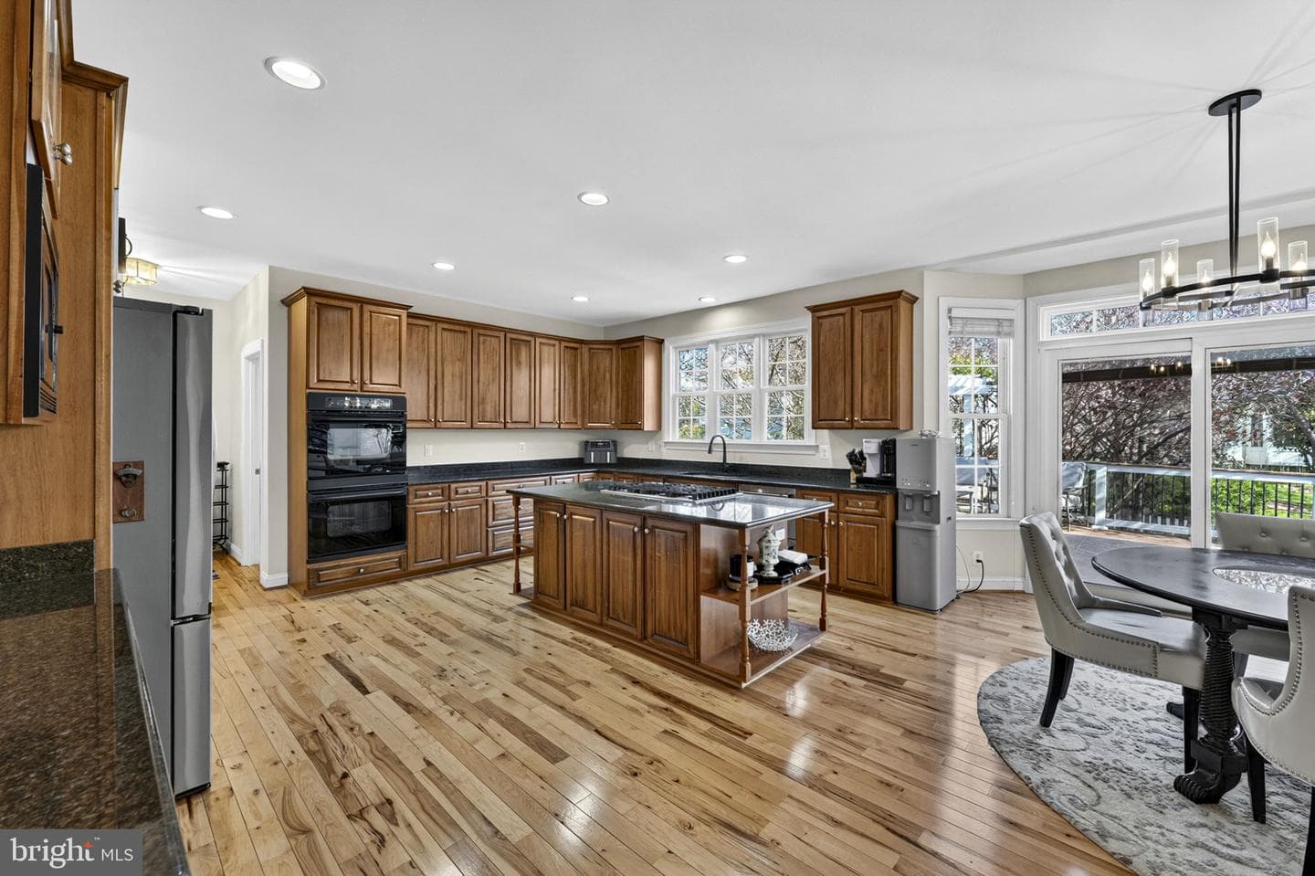 42758 Glenside Drive photo 25