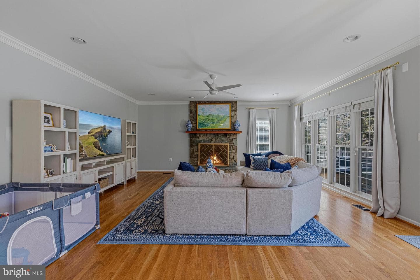 1403 Harle Place SW photo 9