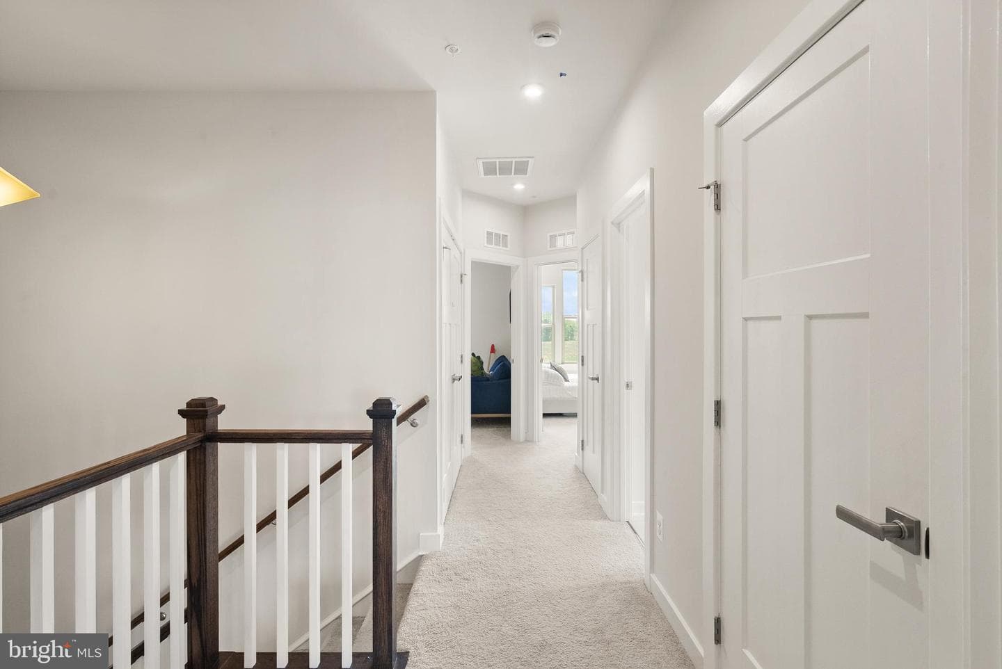 24252 Thurso Square photo 19