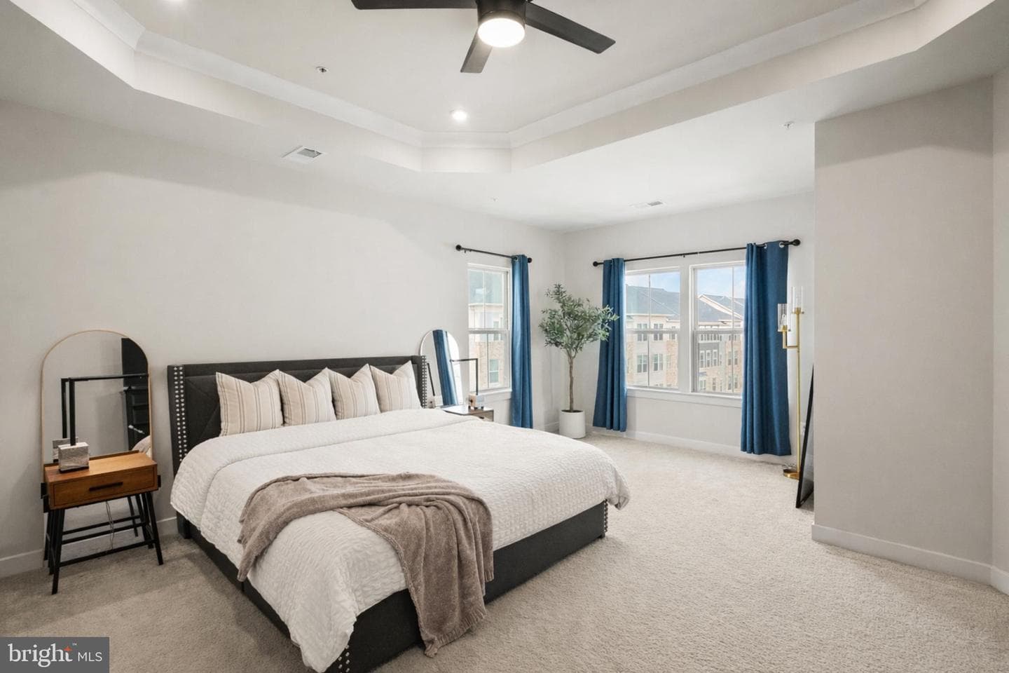 24252 Thurso Square photo 21