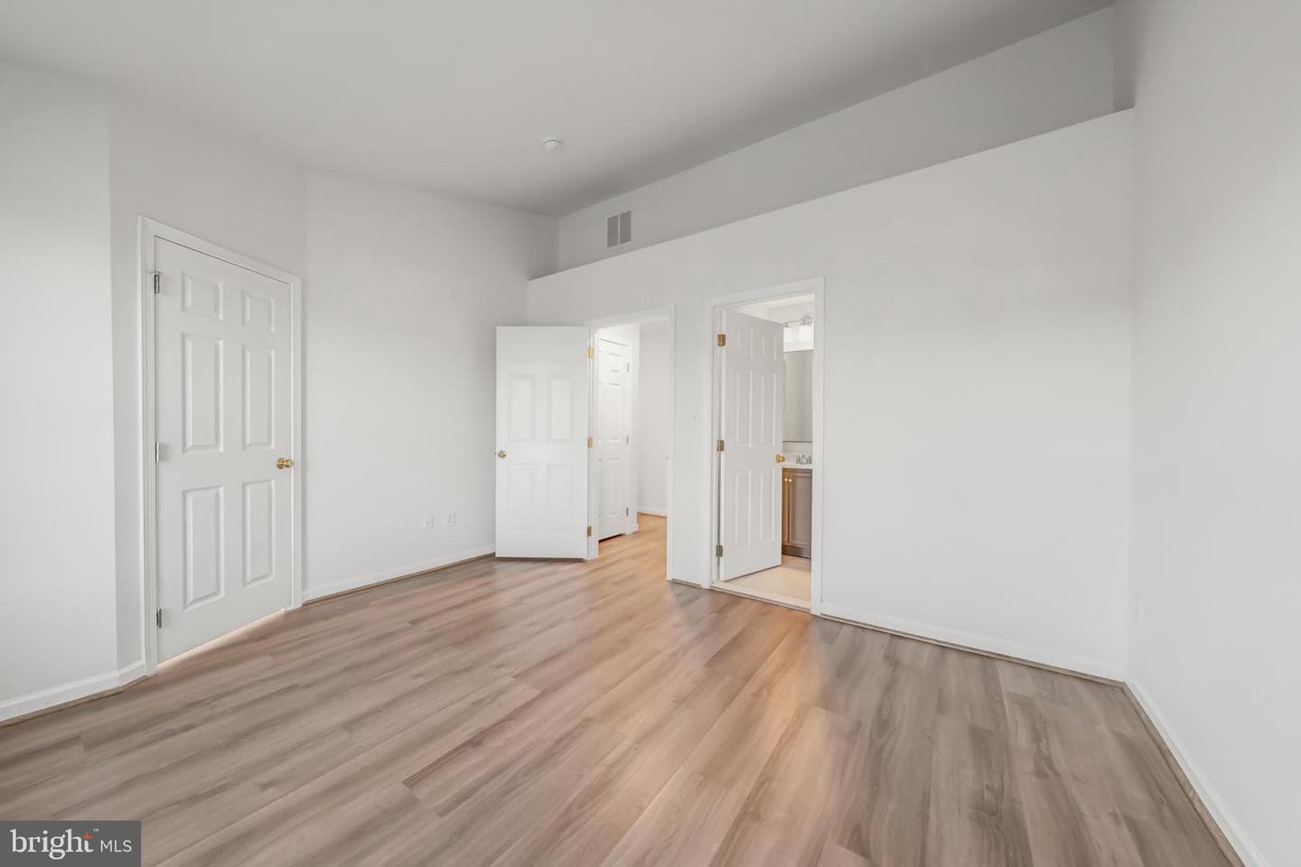 42790 Nations Street photo 25