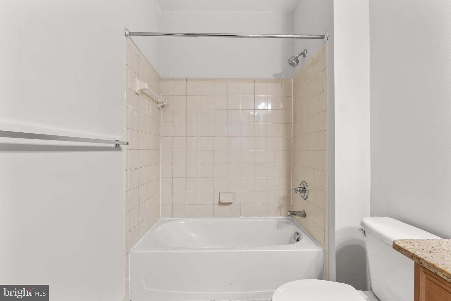 24701 Byrne Meadow Square #108 photo 11