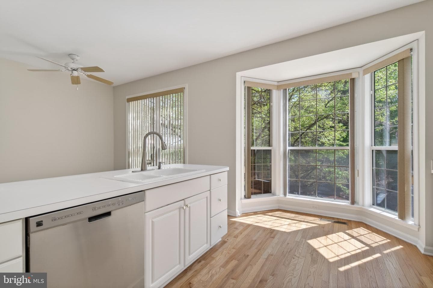 47647 Sandbank Square photo 16