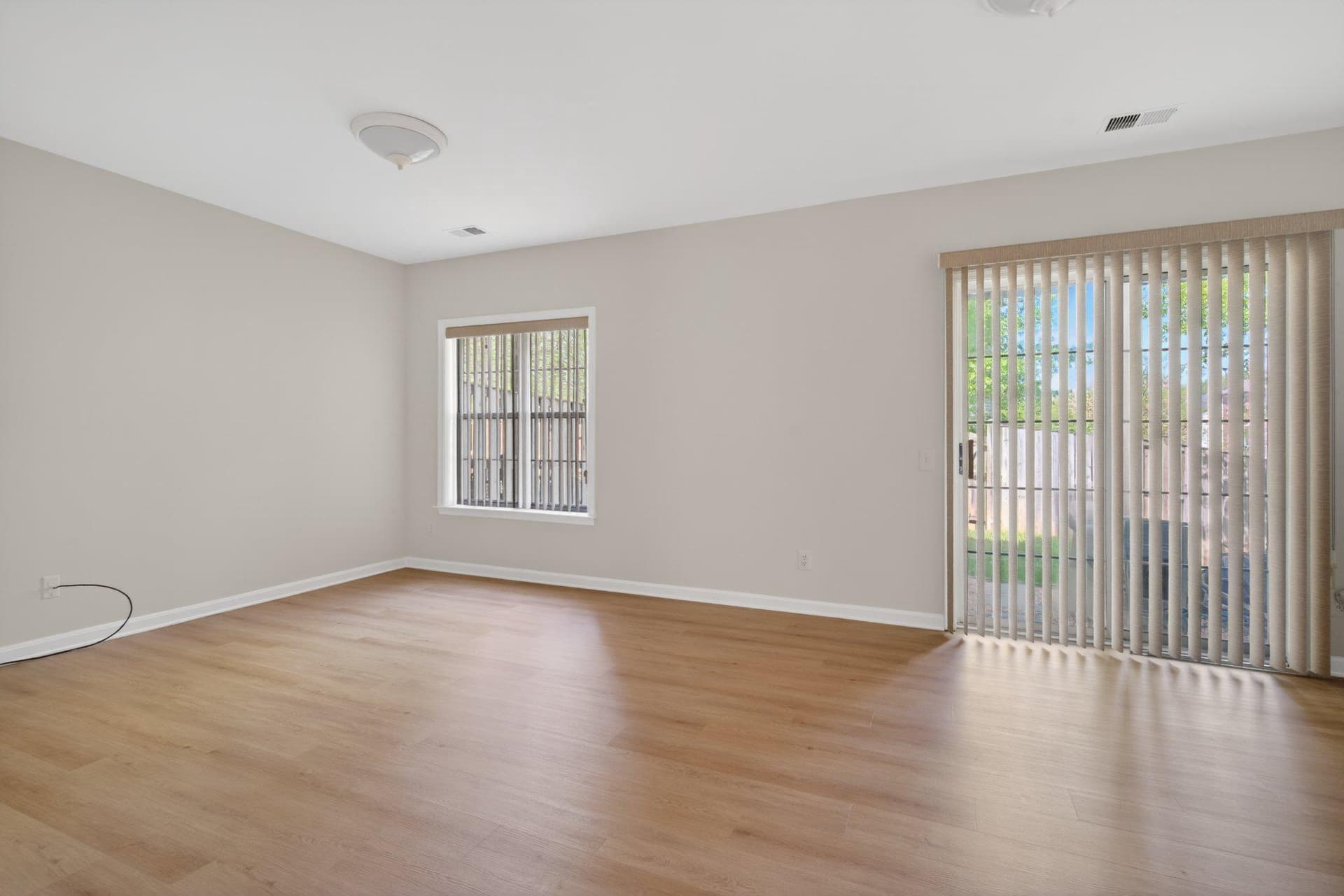 47647 Sandbank Square photo 37