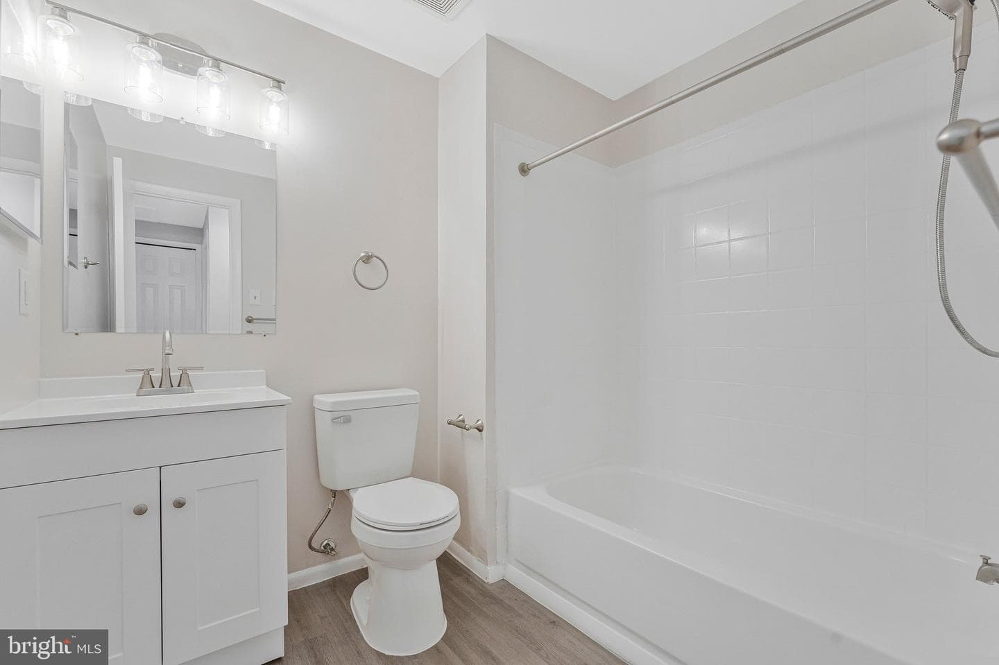 46 Wedgedale Drive photo 18