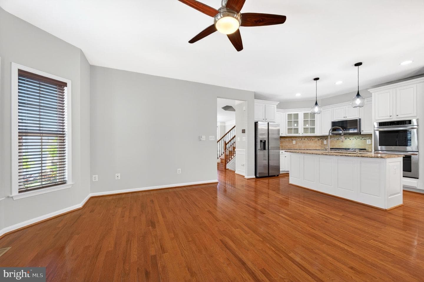 25139 Hummocky Terrace photo 14