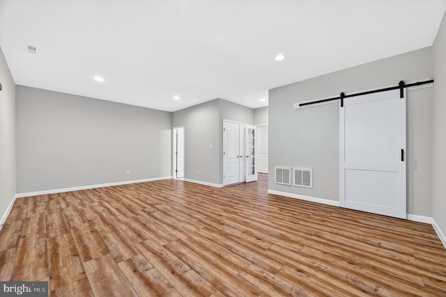 25139 Hummocky Terrace photo 46