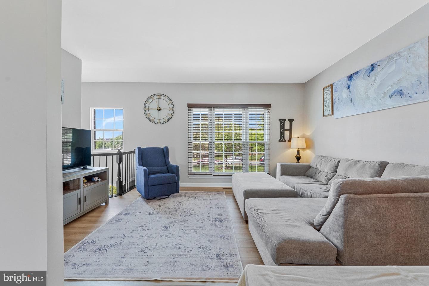 590 Tuliptree Square NE photo 10