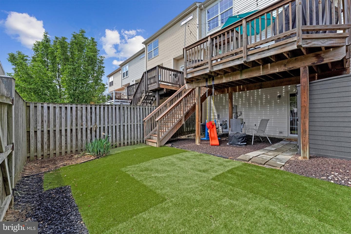 590 Tuliptree Square NE photo 43
