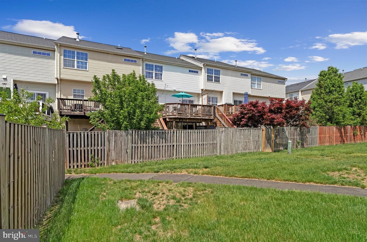 590 Tuliptree Square NE photo 46