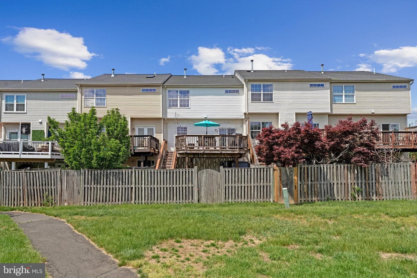590 Tuliptree Square NE photo 48