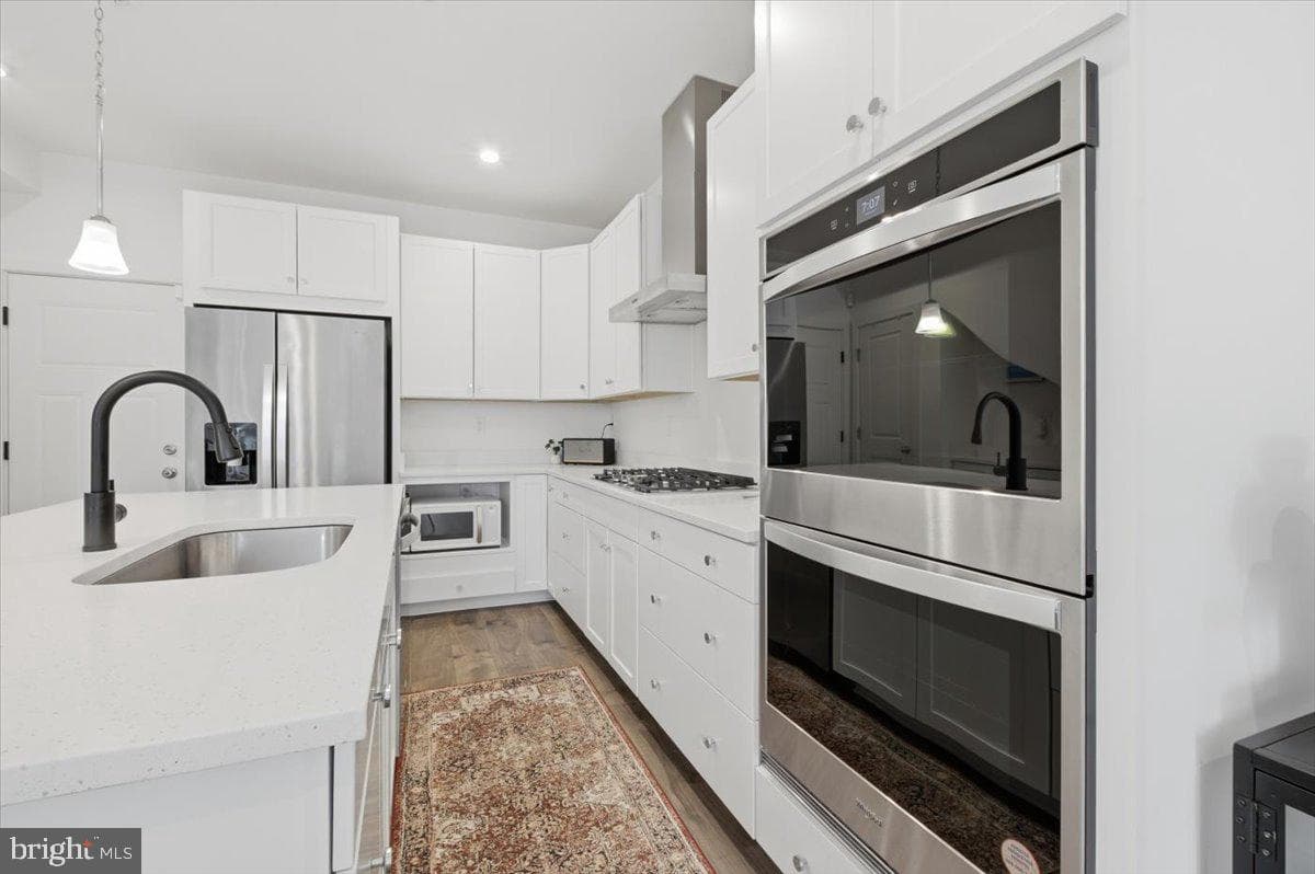 46037 Woodpecker Square photo 12