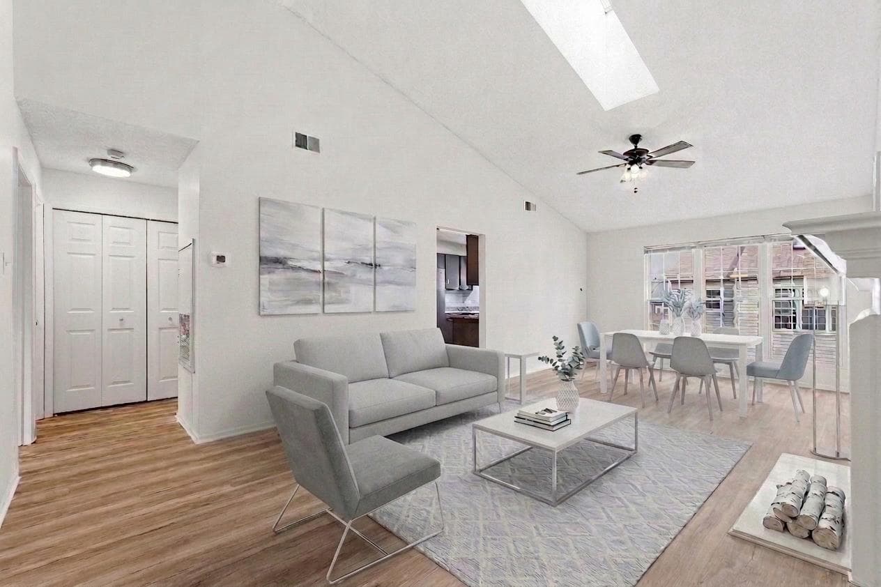1115 Huntmaster Terrace NE #301 photo 2