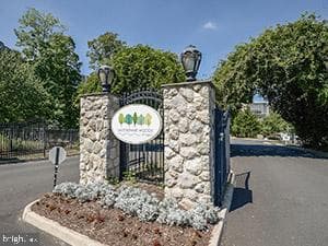 19365 Cypress Ridge Terrace #306, Leesburg