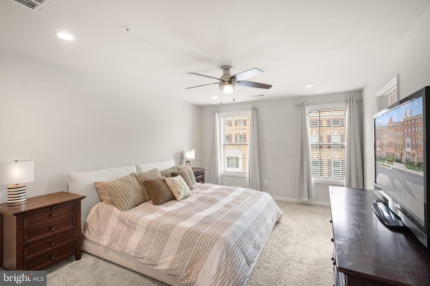 43197 Halkett Square photo 22