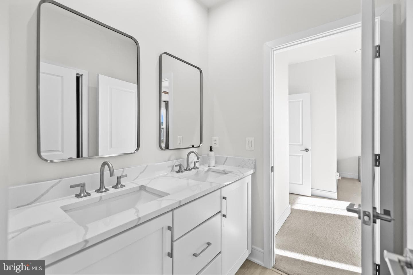 14733 Fordson Court photo 50