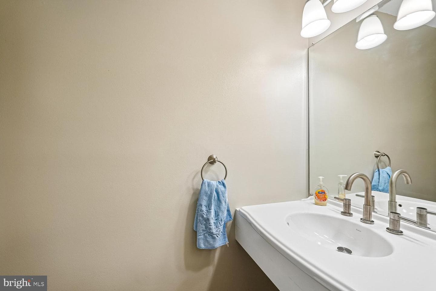 250 E Juniper Avenue E photo 31